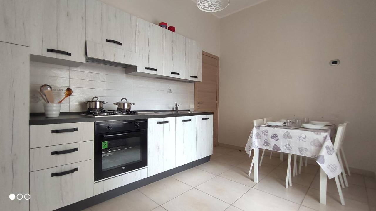 Casa Angela Appartement Salerno Buitenkant foto